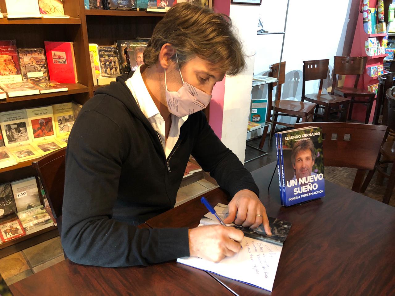 Segundo Cernadas editó su primer libro