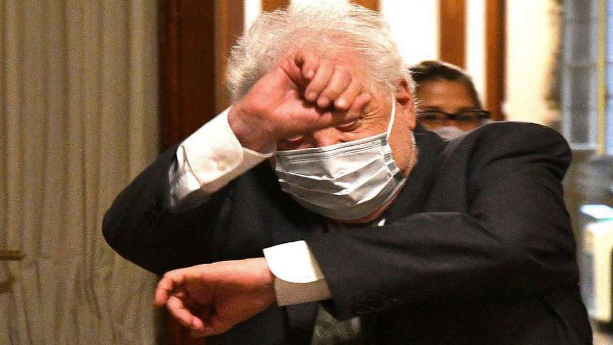 Reabrieron la causa por el vacunatorio VIP