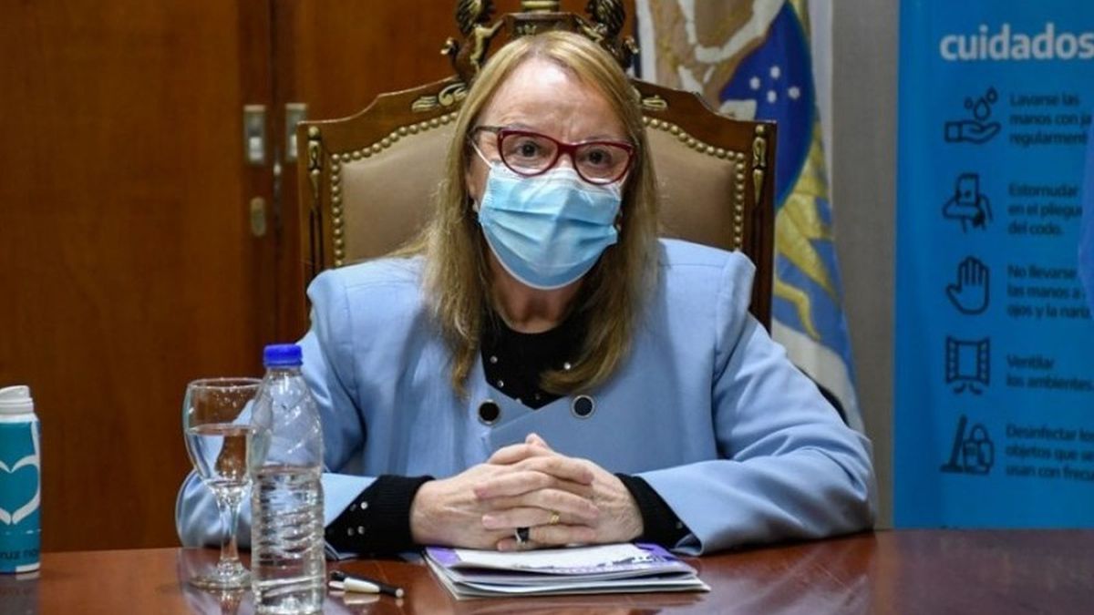 Alicia Kirchner apuntó a sus ministros