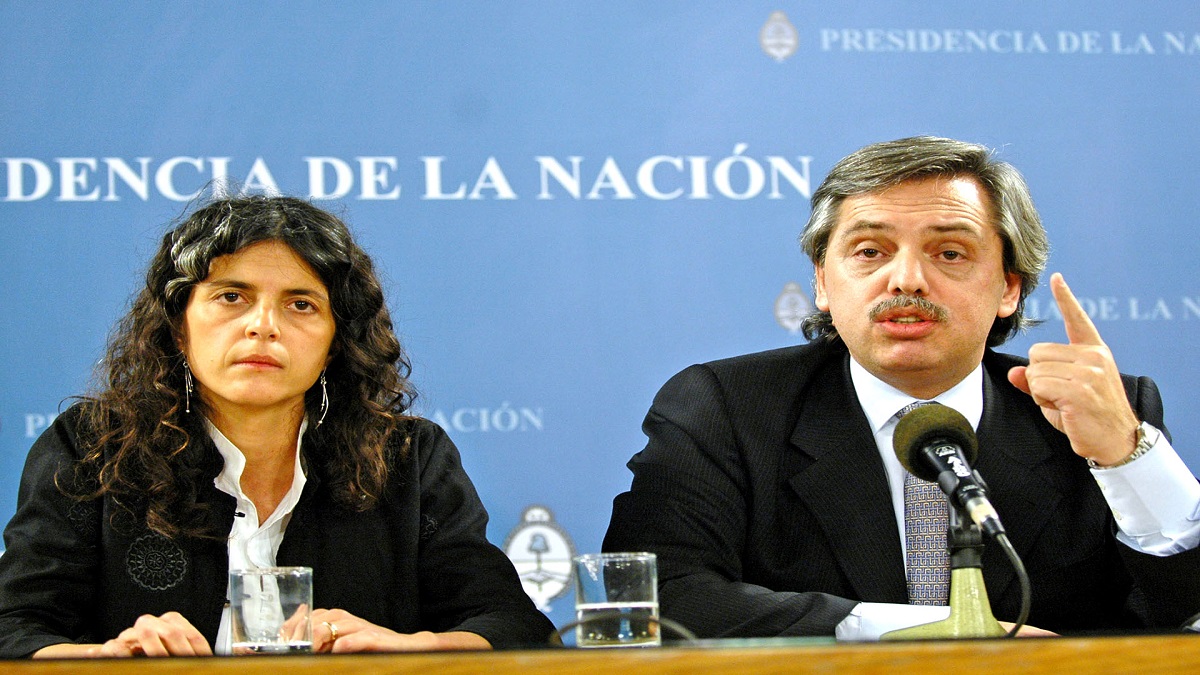Romina Picolotti y Alberto Fernández