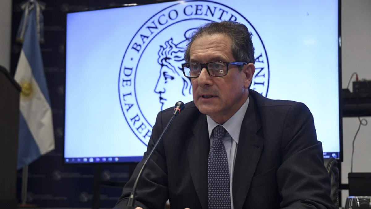 Miguel Pesce fue denunciado